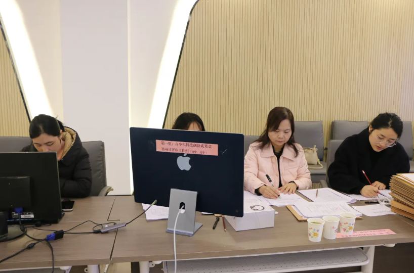 1764559005428.png 1764559005428.png